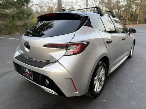 Used 2021 Toyota Corolla SE w/ Carpet Mat Package (TMS) image 5