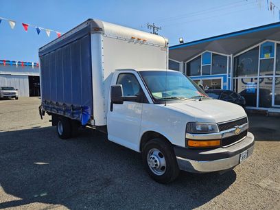 Used 2014 Chevrolet Express 3500 Extended w/ Chrome Appearance Package