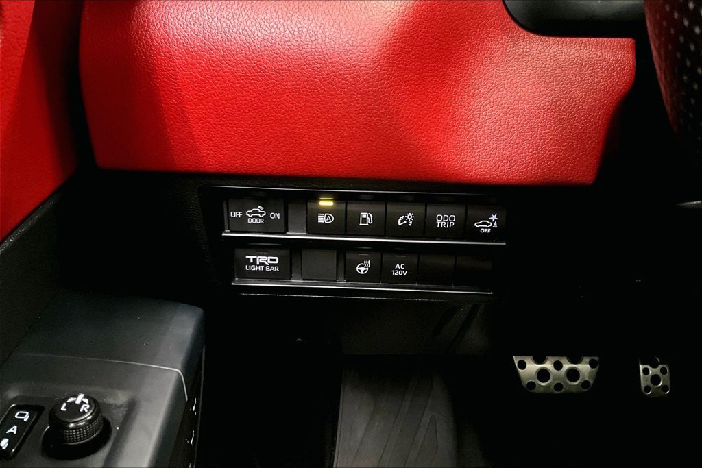 Used 2022 Toyota Tundra TRD Pro AWD/4WD image 16