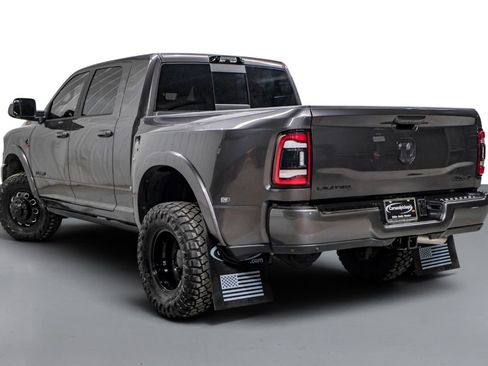 Used 2022 RAM 3500 Limited AWD/4WD image 8