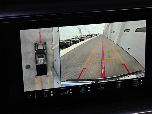 Used 2022 GMC Sierra 1500 Denali Ultimate image 15