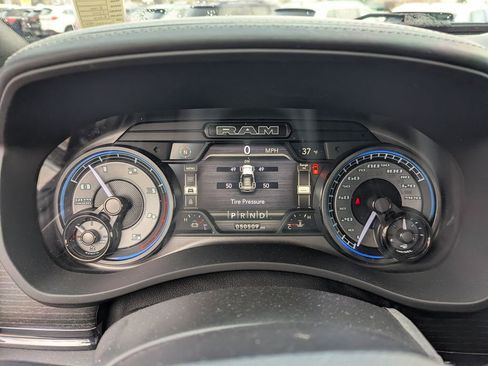 Used 2022 RAM 2500 Limited image 20