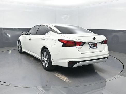 Used 2023 Nissan Altima 2.5 S FWD image 24