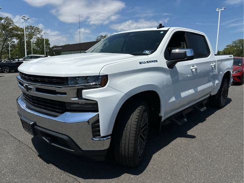 Certified 2019 Chevrolet Silverado 1500 LT w/ All-Star Edition AWD/4WD image 5