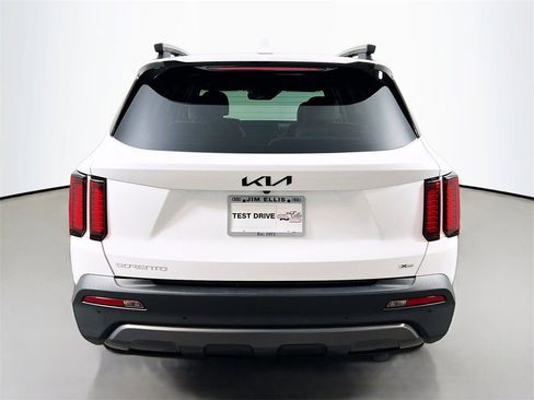 Used 2023 Kia Sorento X-Line EX image 6