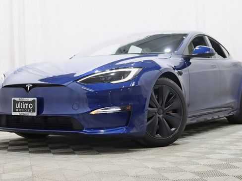 Used 2023 Tesla Model S Plaid image 6