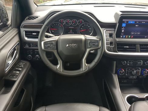 Used 2021 Chevrolet Tahoe Z71 image 16