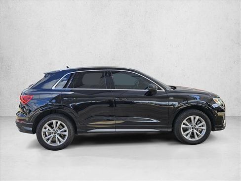 Used 2024 Audi Q3 2.0T Premium AWD/4WD image 4