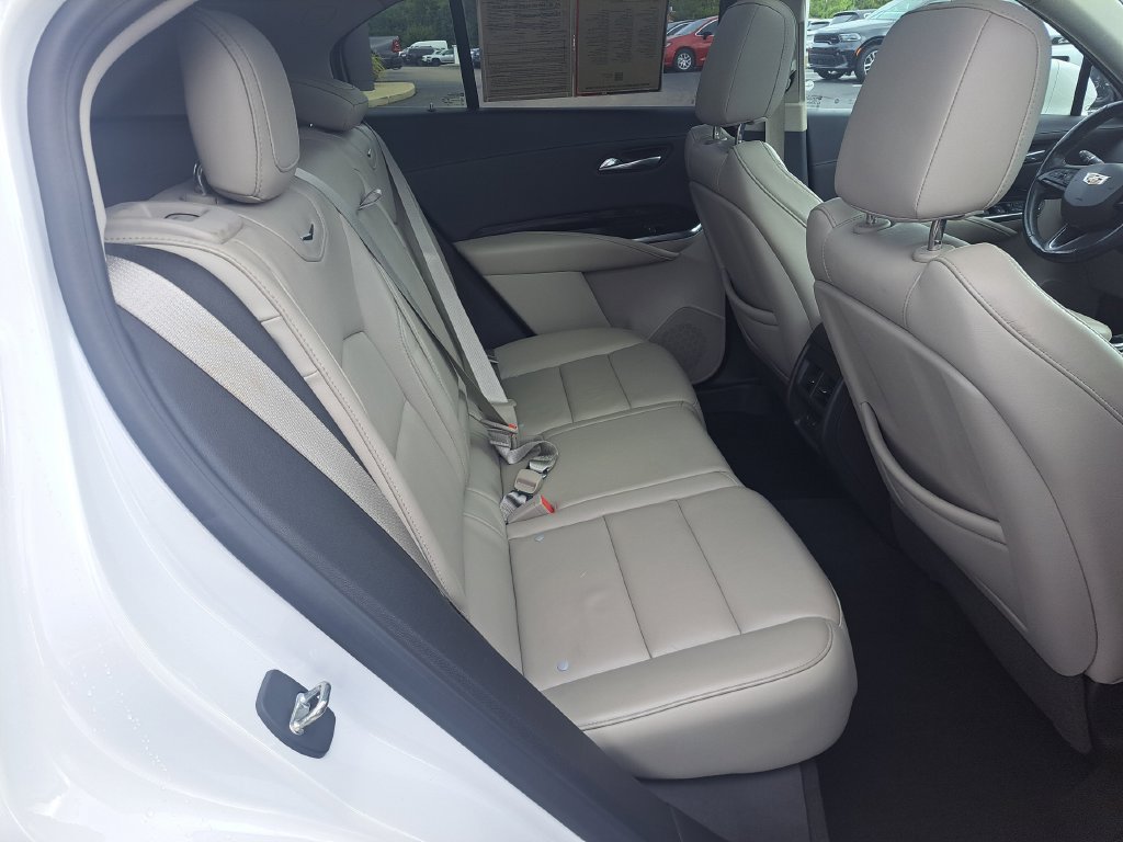 Used 2019 Cadillac XT4 Premium Luxury w/ Cold Weather Package FWD image 31