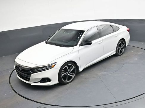 Used 2022 Honda Accord Sport image 26