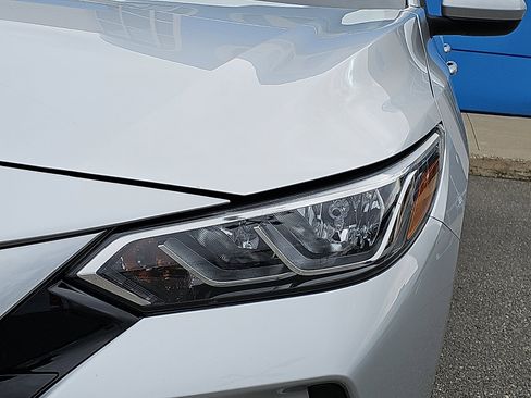 Used 2023 Nissan Sentra SV w/ All-Weather Package image 9