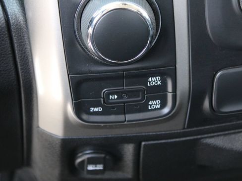Used 2019 RAM 1500 Classic Warlock AWD/4WD image 16