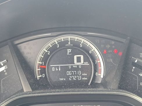Used 2019 Honda CR-V LX image 2