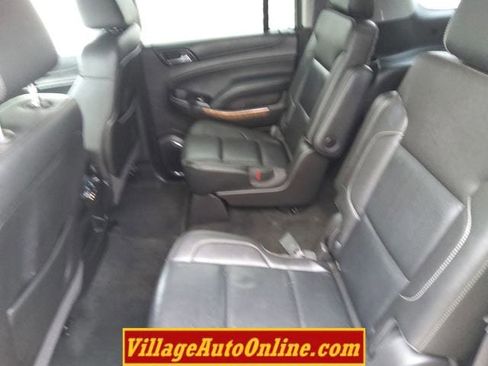 Used 2016 Chevrolet Suburban LTZ image 32