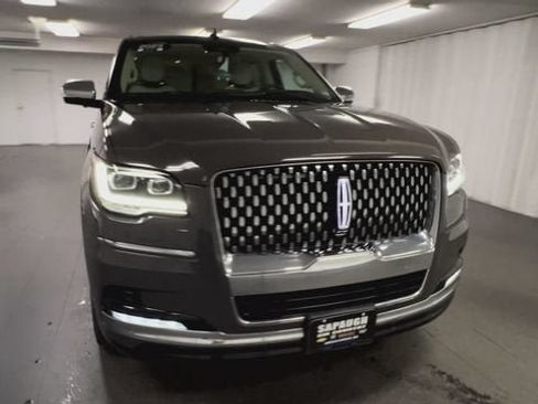 Used 2023 Lincoln Navigator L Black Label AWD/4WD image 3