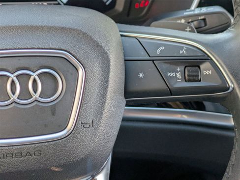 Used 2023 Audi Q3 2.0T Premium w/ Convenience Package image 11