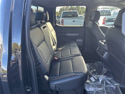 New 2026 Ford F250 Lariat w/ Black Appearance Package image 14