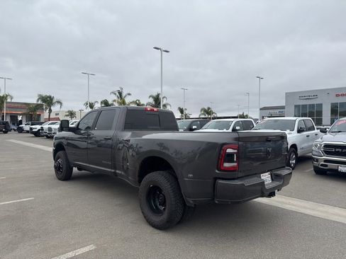 Used 2024 RAM 3500 Laramie w/ Night Edition AWD/4WD image 6