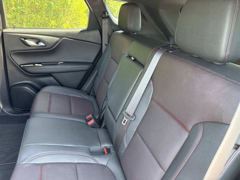 Used 2025 Chevrolet Blazer RS w/ Driver Confidence II Package FWD image 11