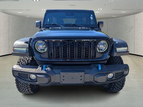 Used 2024 Jeep Wrangler Willys image 8