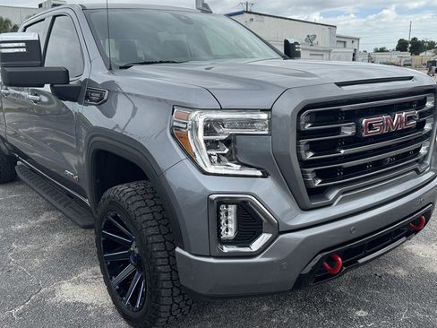 Used 2021 GMC Sierra 1500 AT4 w/ AT4 Premium Package AWD/4WD image 1