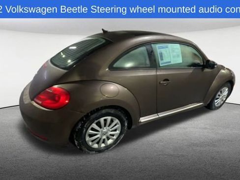 Used 2012 Volkswagen Beetle 2.5 image 8