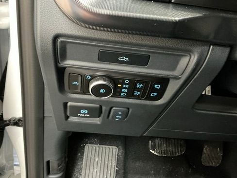 New 2026 Ford F150 Lariat w/ Equipment Group 501A Mid image 21