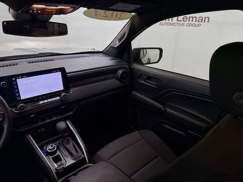 Used 2024 Chevrolet Colorado Trail Boss w/ Advanced Trailering Package image 25