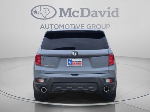 Used 2022 Honda Passport EX-L image 5