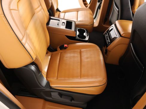 Used 2020 Lincoln Aviator Black Label w/ Dynamic Handling Package image 16