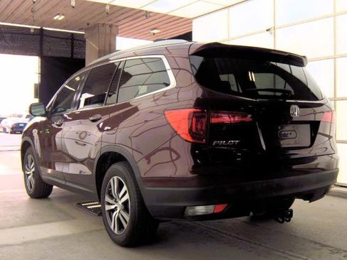 Used 2018 Honda Pilot EX image 4