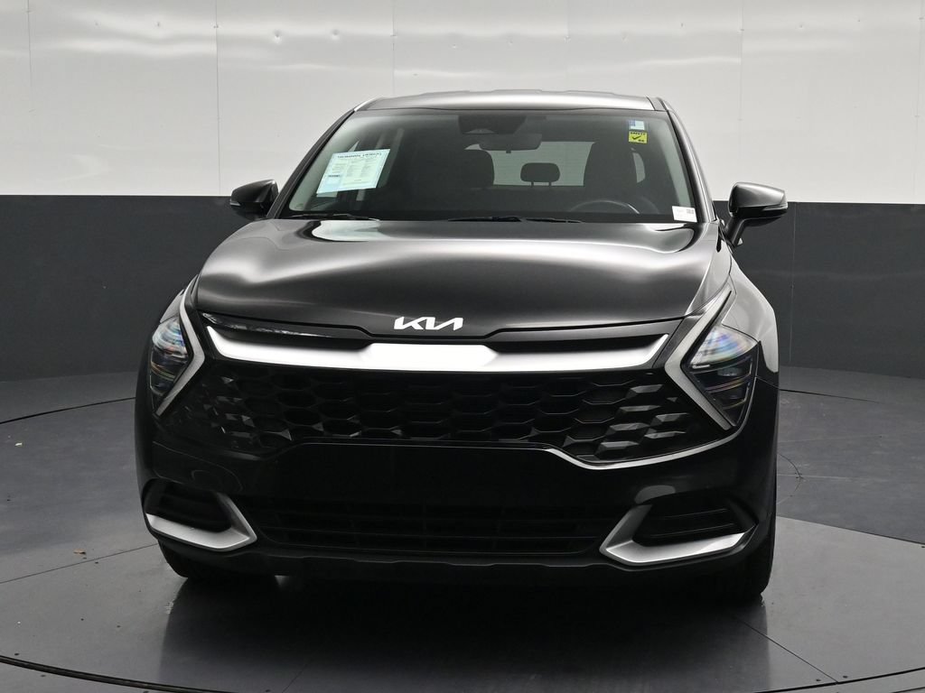 Used 2024 Kia Sportage EX FWD image 6