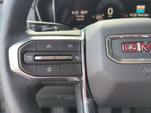Used 2025 GMC Terrain Elevation w/ Elevation Premium Package AWD/4WD image 20