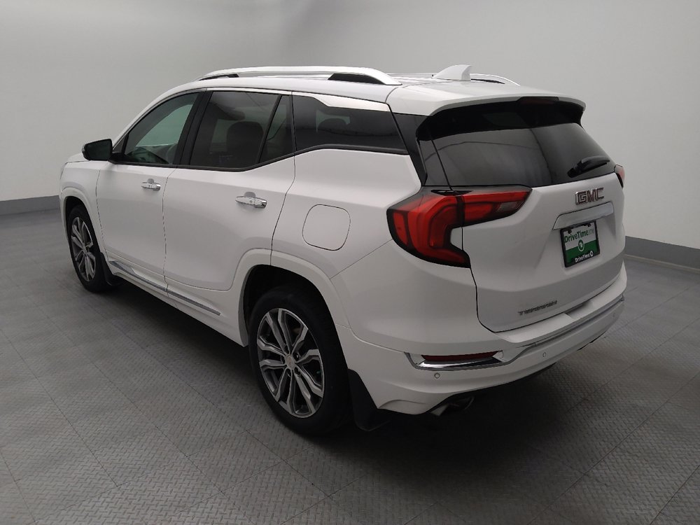 Used 2020 GMC Terrain Denali w/ Denali Premium Package FWD image 5