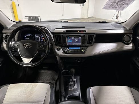 Used 2018 Toyota RAV4 XLE w/ Plus Extra Value Package AWD/4WD image 10
