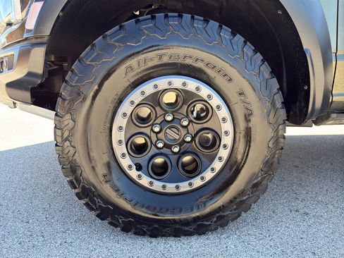 Used 2024 Ford F150 Raptor AWD/4WD image 9