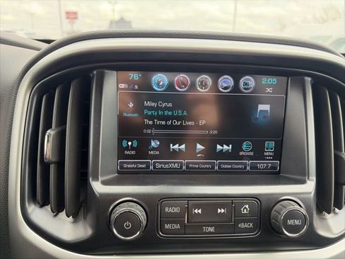 Used 2018 Chevrolet Colorado LT AWD/4WD image 20