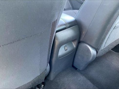Used 2024 Nissan Sentra SV FWD image 10