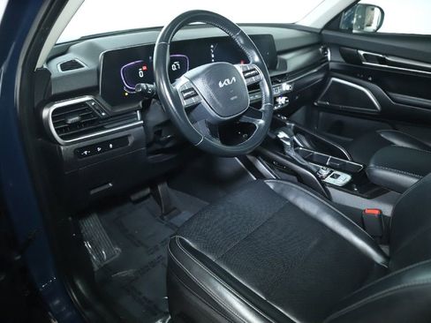 Used 2024 Kia Telluride S w/ S Sunroof Package image 17