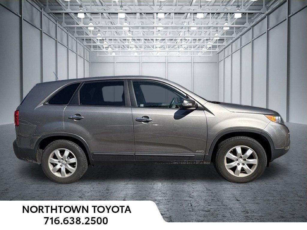 Used 2013 Kia Sorento LX AWD/4WD image 6