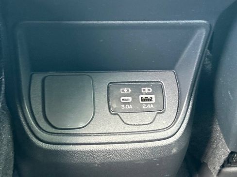 Used 2024 Subaru Ascent Premium w/ Convenience Package AWD/4WD image 42