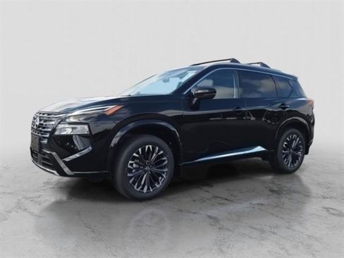 New 2026 Nissan Rogue Platinum w/ Platinum Premium Package image 3