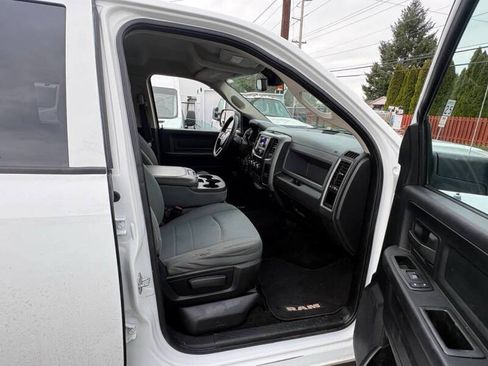 Used 2013 RAM 2500 Tradesman w/ Chrome Appearance Group AWD/4WD image 22