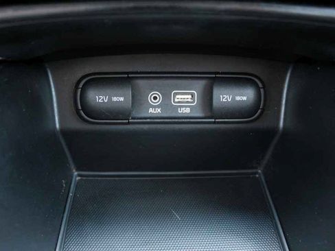 Used 2016 Kia Sorento SX FWD image 23