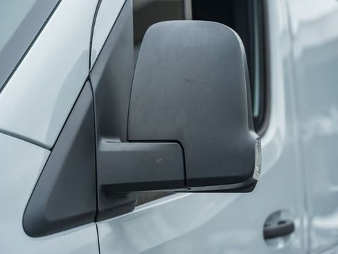 Used 2025 Mercedes-Benz Sprinter 2500 image 19