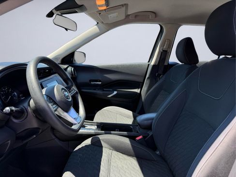 Used 2021 Nissan Kicks SV FWD image 15