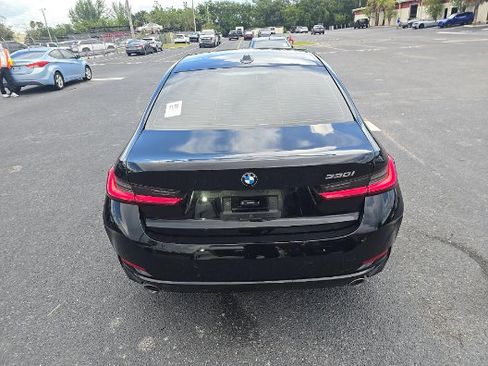Used 2024 BMW 330i Sedan w/ Convenience Package RWD image 7