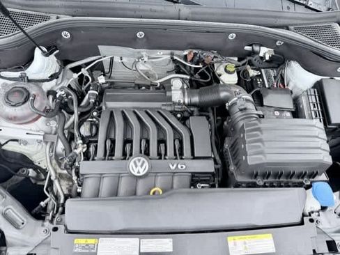 Used 2023 Volkswagen Atlas SEL AWD/4WD image 9