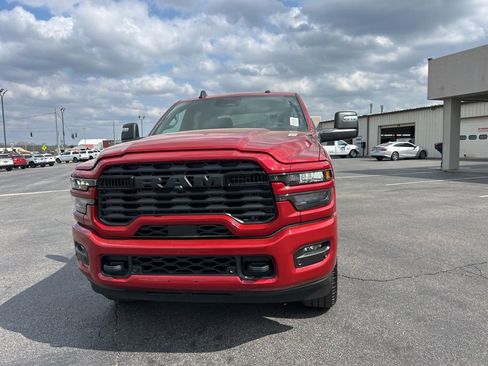 New 2026 RAM 2500 Big Horn AWD/4WD image 8
