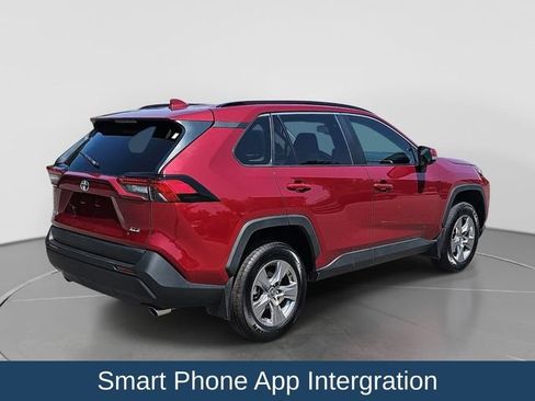 Used 2024 Toyota RAV4 XLE w/ Convenience Package FWD image 9